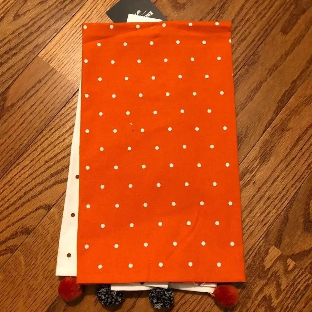 CYNTHIA ROWLEY Happy Halloween Printed White Orange Kitchen Towels Set NWT